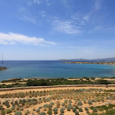 Haroula Hotel 4*